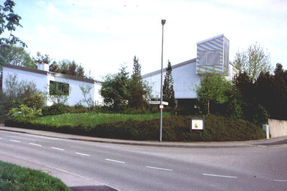 Friedenskirche von Westen